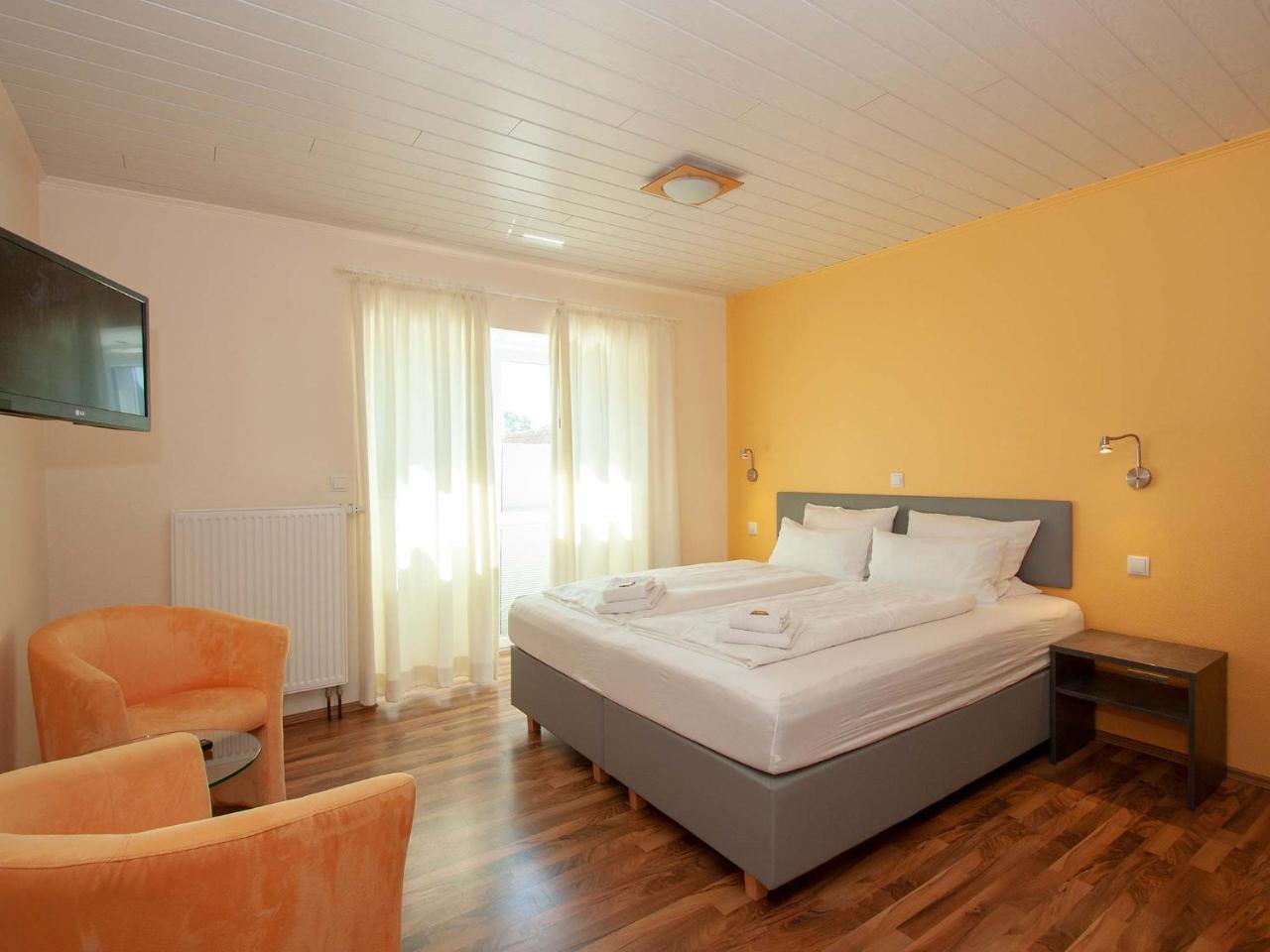Hotel Herrlichkeit Dornum Janssen Экстерьер фото